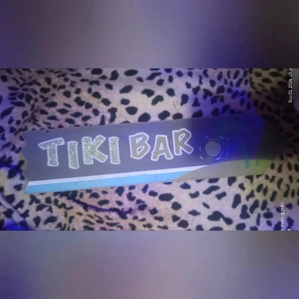 Wood Arrow Directional TIKI BAR Palm Tree Hanging Sign 16” x 3.5”
